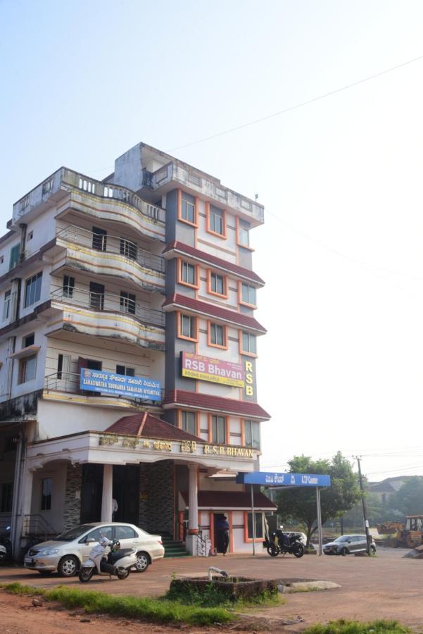 מניפלה R S Bhavan מראה חיצוני תמונה